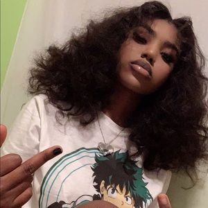 Meet your Posher, Junica